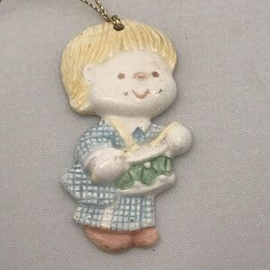 #3168 Hallmark Little Boy ceramic 1982 ornament 3.75 X 2